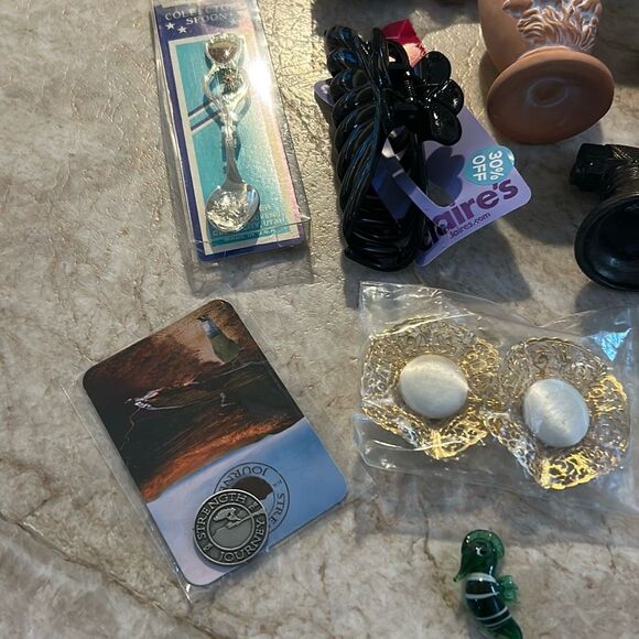 JUNK DRAWER Bundle - Picture 2 of 5